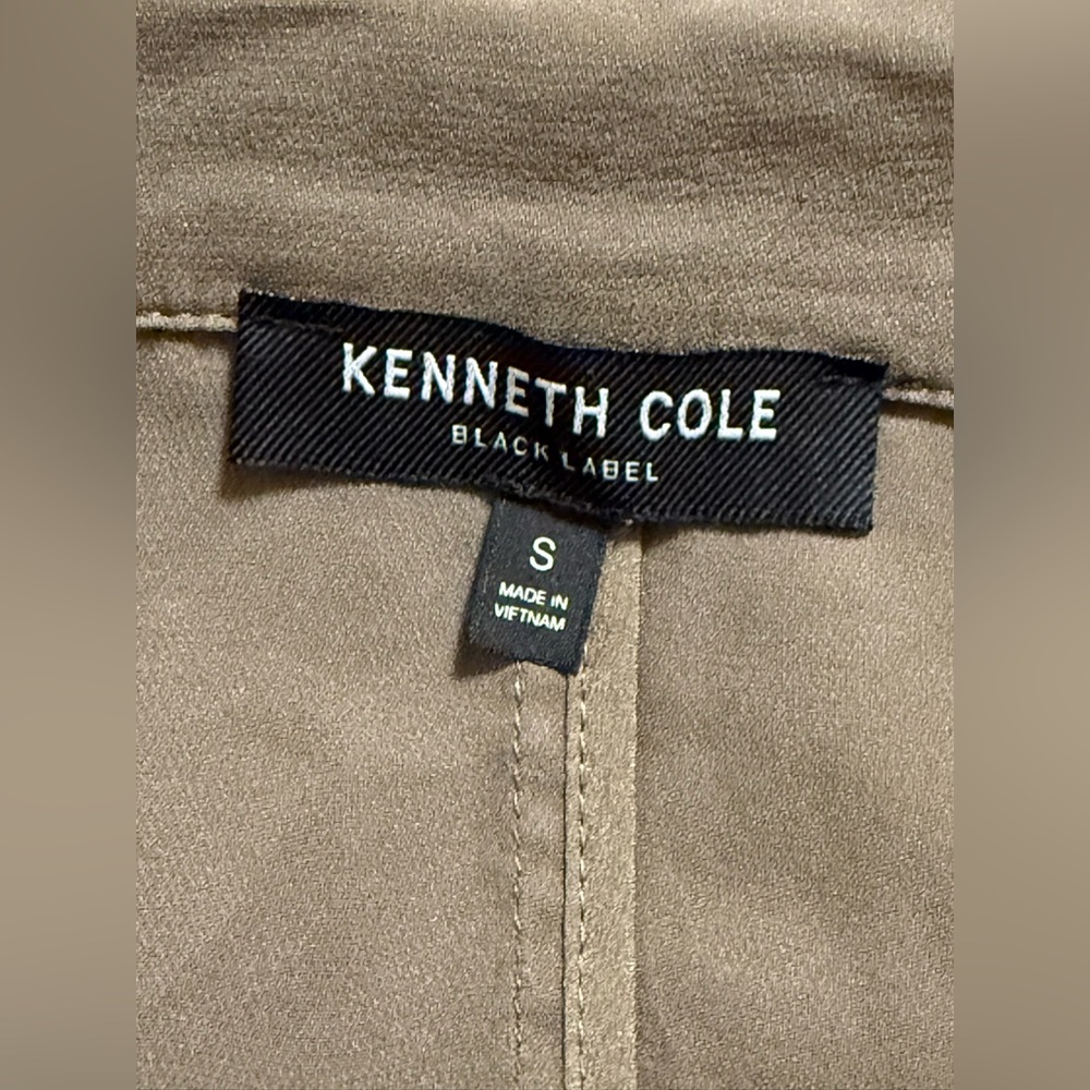 Kenneth Cole Black Label Silk Wrap Dress Coat Taupe Belted Size Small - Picture 9 of 10